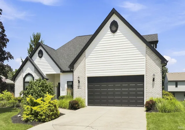 Photo 2 of Sale Pending at 7730 Buttermore Ct, Fort Wayne, IN 46804 | MLS# 202628036 | Listing updated on 2026-07-18