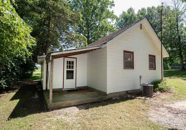 5th image of 5733 E 200 N Rd, Lafayette, IN 47905 | MLS# 202628041