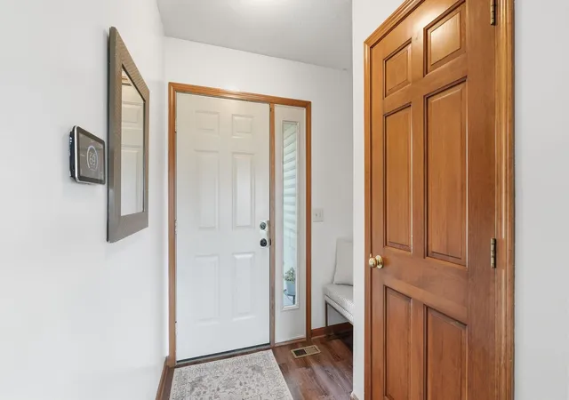 Photo 3 of Sale Pending at 9606 Kildare Xing, Fort Wayne, IN 46835 | MLS# 202628043 | Listing updated on 2026-07-31