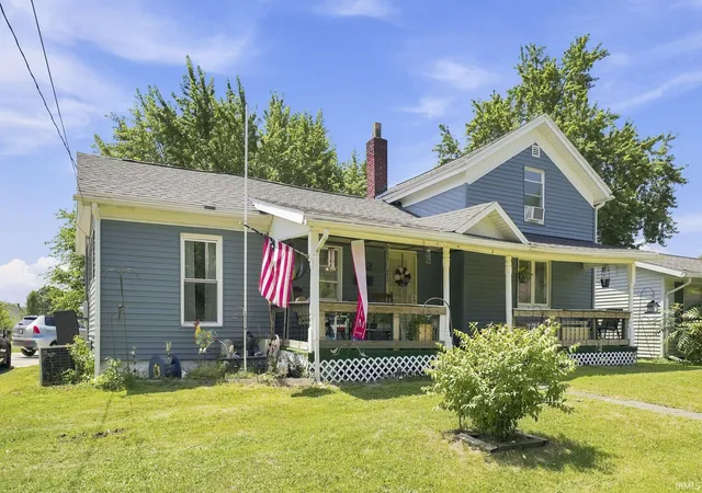 Photo 3 of Sale Pending at 642 E Dowling St, Kendallville, IN 46755 | MLS# 202628046 | Listing updated on 2026-08-27