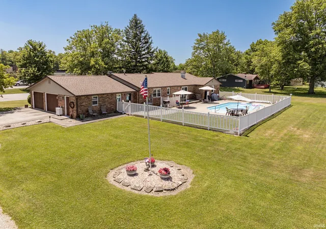 50th image of 405 E Mcdonald St, Hartford City, IN 47348 | MLS# 202628050