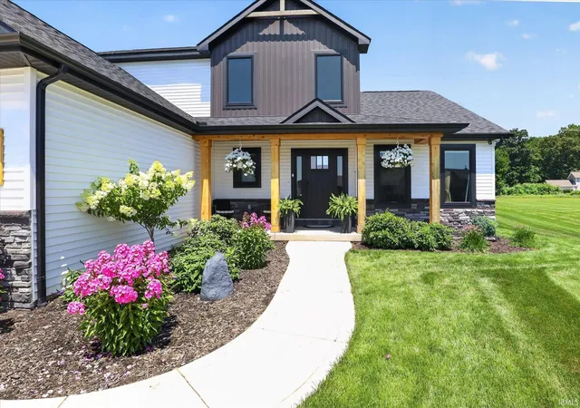 3rd image of 30949 Villa Dr, Granger, IN 46530 | MLS# 202628071