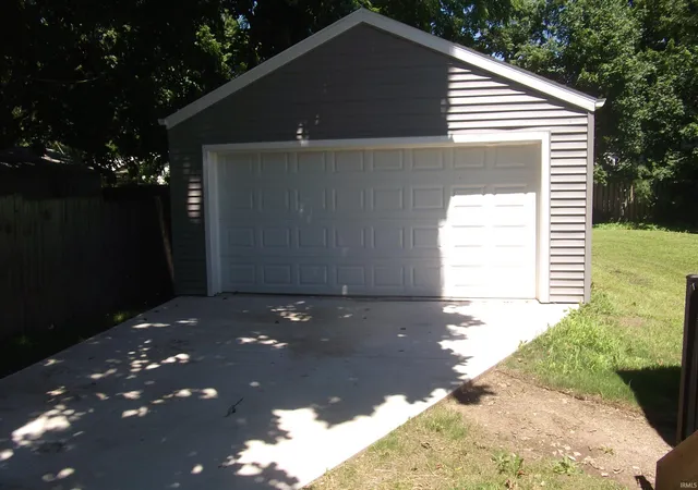 3rd image of 515 E Gilmore St, Angola, IN 46703 | MLS# 202628073
