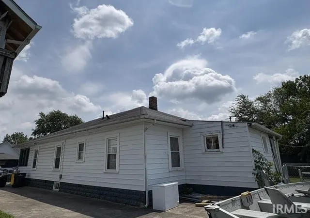 Photo 3 of Manufactured home for sale at 1811 Main St, Anderson, IN 46016 | MLS# 202628093 | Listing updated on 2026-08-25