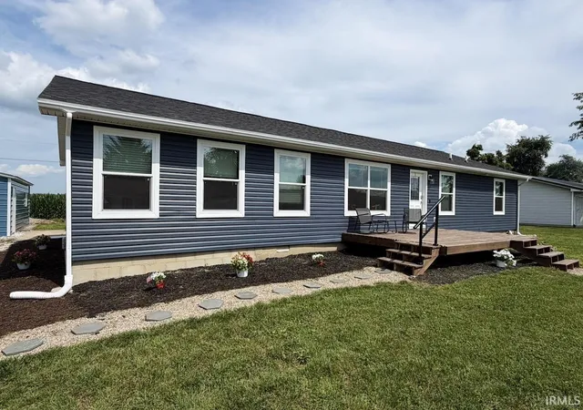 Homes for sale in Otterbein, IN | 703 S Kerkhoff Ave, Otterbein, IN 47970 | MLS# 202628115