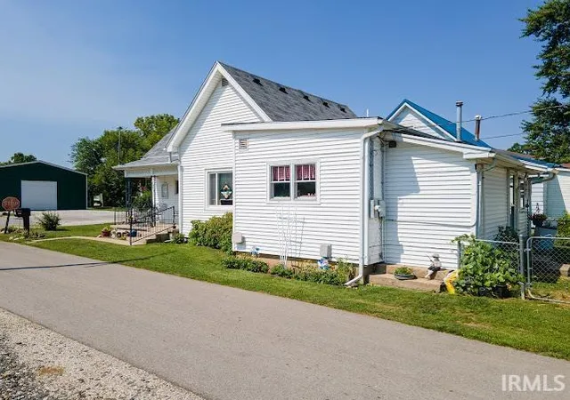 28th image of 200 W 8th St, Jonesboro, IN 46938 | MLS# 202628117