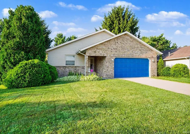 Photo 1 of Manufactured home for sale at 212 E Dunn Rd, New Carlisle, IN 46552 | MLS# 202628119 | Listing updated on 2026-08-03