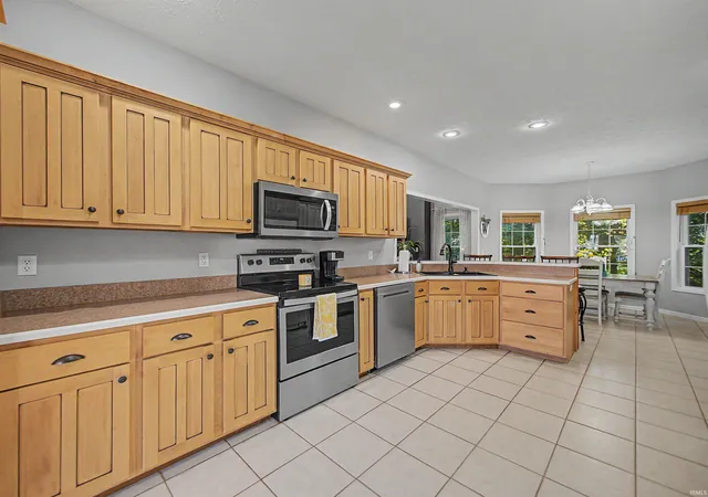 Photo 2 of Manufactured home for sale at 9000 Meghan Ct, Evansville, IN 47712 | MLS# 202628122 | Listing updated on 2026-08-30