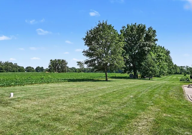 35th image of 124 Westgate Blvd, Wakarusa, IN 46573 | MLS# 202628131