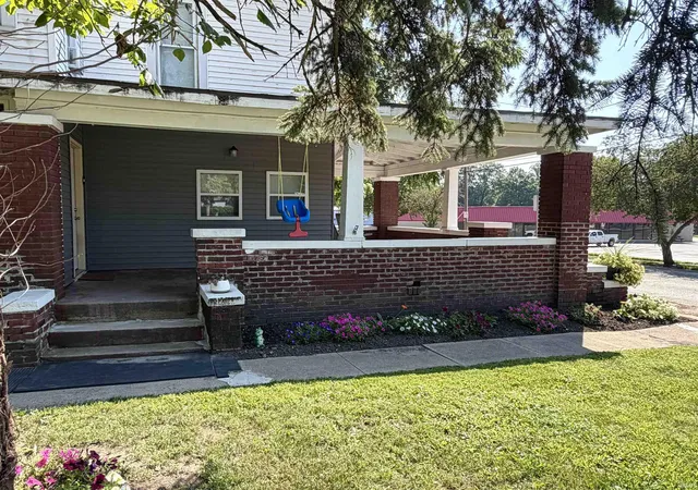 3rd image of 5 W Spring St, Peru, IN 46970 | MLS# 202628144