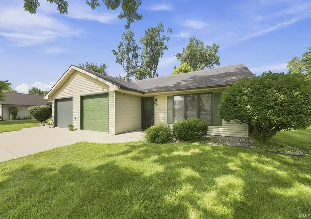 Photo 3 of Condo for sale at 607 Mark Dr, Angola, IN 46703 | MLS# 202628145 | Listing updated on 2026-07-16