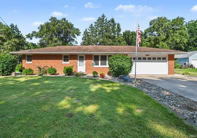 Photo 1 of Sale Pending at 55207 Glenn Rd, South Bend, IN 46628 | MLS# 202628147 | Listing updated on 2026-08-24