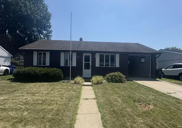 1st image of 1509 Tam O Shanter Ln, Kokomo, IN 46902 | MLS# 202628152