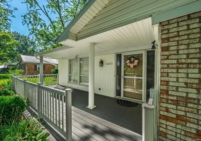 Homes for sale in Muncie, IN | 3005 W Twickingham, Muncie, IN 47304 | MLS# 202628154