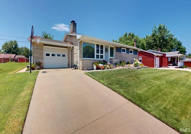 35th image of 2809 Leslie Dr, Jasper, IN 47546 | MLS# 202628155