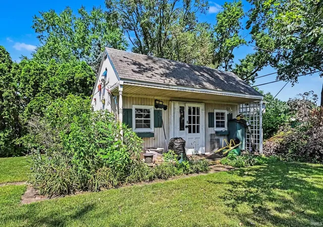 4th image of 28951 Ella Dr, Elkhart, IN 46514 | MLS# 202628183