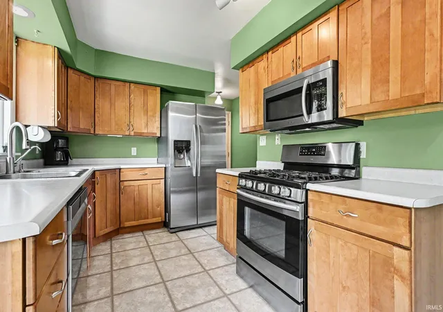 5th image of 28951 Ella Dr, Elkhart, IN 46514 | MLS# 202628183