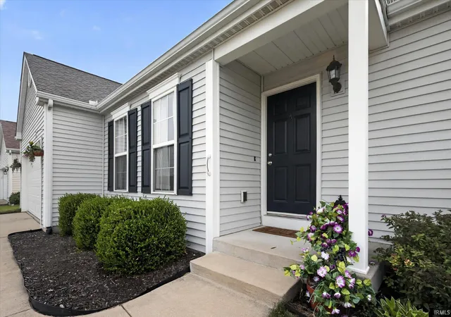 Photo 2 of Sale Pending at 51740 Melwood Ct, South Bend, IN 46628 | MLS# 202628197 | Listing updated on 2026-08-31