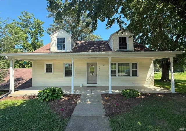 1st image of 204 S State St, Oaktown, IN 47561 | MLS# 202628199