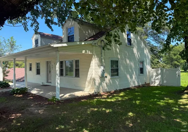 37th image of 204 S State St, Oaktown, IN 47561 | MLS# 202628199