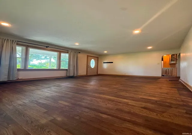 5th image of 204 S State St, Oaktown, IN 47561 | MLS# 202628199