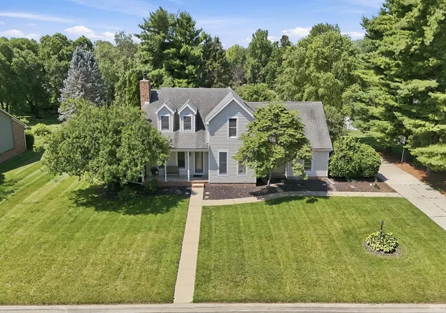 2nd image of 1709 S Walnut Dr, Warsaw, IN 46580 | MLS# 202628208