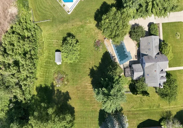 5th image of 1709 S Walnut Dr, Warsaw, IN 46580 | MLS# 202628208