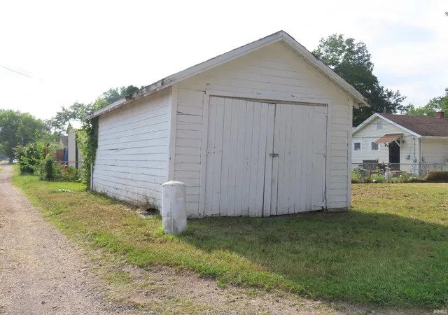 Photo 9 of Manufactured home for sale at 1624 E Fox St, South Bend, IN 46613 | MLS# 202628219 | Listing updated on 2026-09-08
