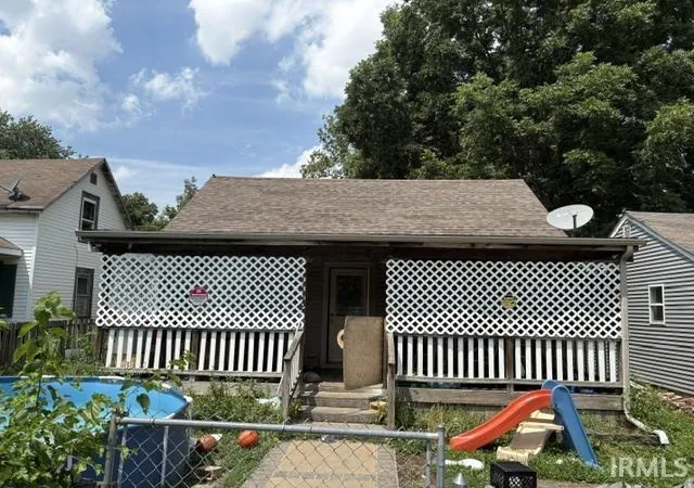 Photo 2 of Manufactured home for sale at 1112 W 18th Street, Muncie, IN 47302 | MLS# 202628231 | Listing updated on 2026-08-25