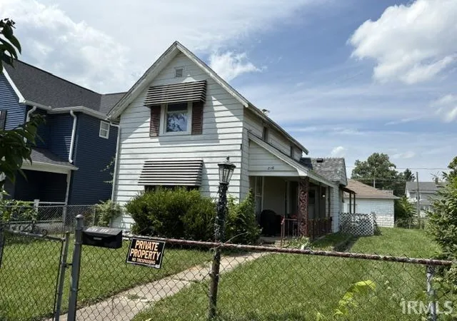 Photo 1 of Manufactured home for sale at 208 E 8th Street, Muncie, IN 47302 | MLS# 202628235 | Listing updated on 2026-08-25