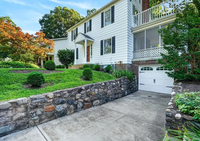 3rd image of 1220 Ravinia Rd, West Lafayette, IN 47906 | MLS# 202628250