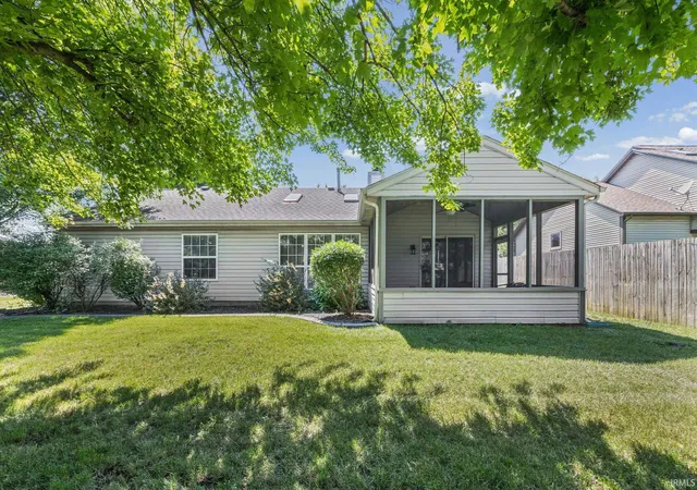 45th image of 1 Goldersgreen Dr, Lafayette, IN 47905 | MLS# 202628259