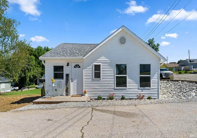 Photo 1 of Manufactured home for sale at 1819 Magnolia Ln, Bedford, IN 47421 | MLS# 202628297 | Listing updated on 2026-08-21