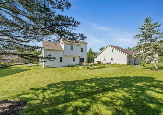 Photo 3 of Sale Pending at 10722 Coneflower Dr, Fort Wayne, IN 46804 | MLS# 202628309 | Listing updated on 2026-07-17
