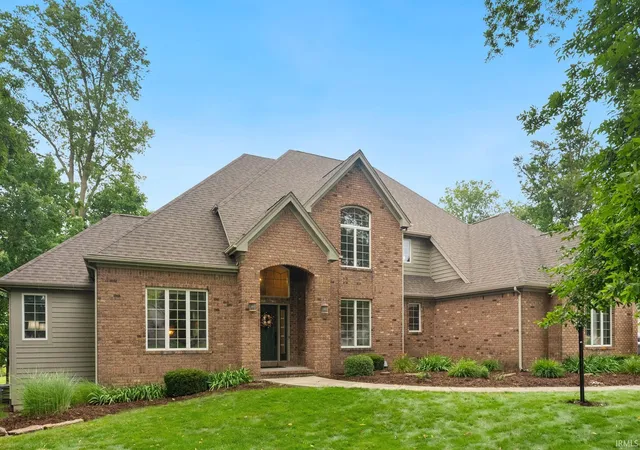 Photo 1 of Sale Pending at 11120 Creekwood Ct, Fort Wayne, IN 46814 | MLS# 202628321 | Listing updated on 2026-09-12