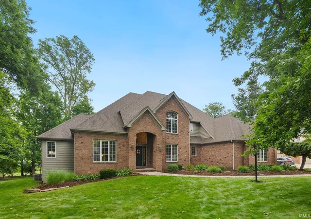 Photo 2 of Sale Pending at 11120 Creekwood Ct, Fort Wayne, IN 46814 | MLS# 202628321 | Listing updated on 2026-09-12