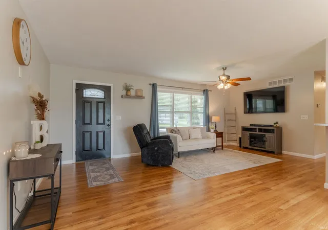 Photo 4 of Sale Pending at 705 Brett Cabel Rd, Washington, IN 47501 | MLS# 202628326 | Listing updated on 2026-08-25