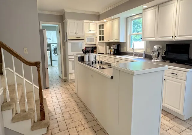 Photo 4 of Sale Pending at 8108 Washington Ave, Evansville, IN 47715 | MLS# 202628336 | Listing updated on 2026-07-23