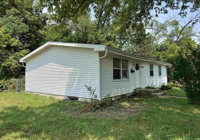 Photo 2 of Manufactured home for sale at 2219 W Bulla St, South Bend, IN 46628 | MLS# 202628412 | Listing updated on 2026-09-08