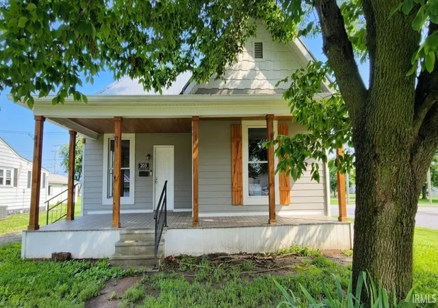 Photo 1 of Manufactured home for sale at 205 Sherman St, Loogootee, IN 47553 | MLS# 202628419 | Listing updated on 2026-07-16