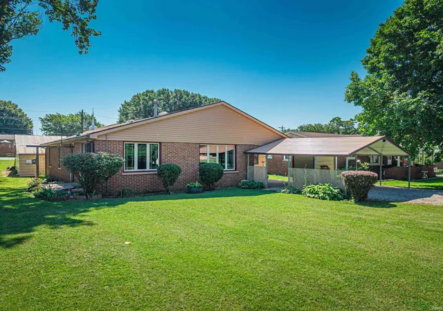 Photo 2 of Manufactured home for sale at 1208 Dereham Dr, Mount Vernon, IN 47620 | MLS# 202628426 | Listing updated on 2026-09-18