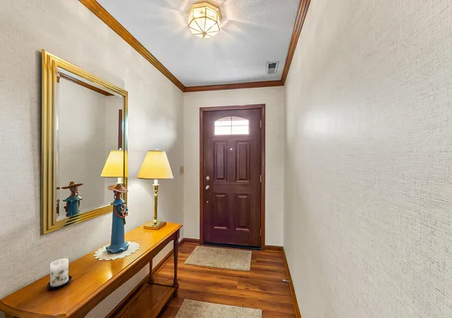 Photo 4 of Manufactured home for sale at 808 Yellow Lake Dr, Fort Wayne, IN 46804 | MLS# 202628433 | Listing updated on 2026-08-03
