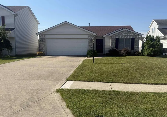 Photo 2 of Sale Pending at 9318 Ballymore Dr, Fort Wayne, IN 46835 | MLS# 202628436 | Listing updated on 2026-08-03