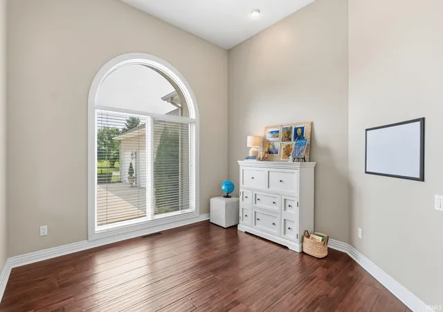 Photo 3 of Sale Pending at 12818 Covington Manor Farms Rd, Fort Wayne, IN 46814 | MLS# 202628471 | Listing updated on 2026-08-17