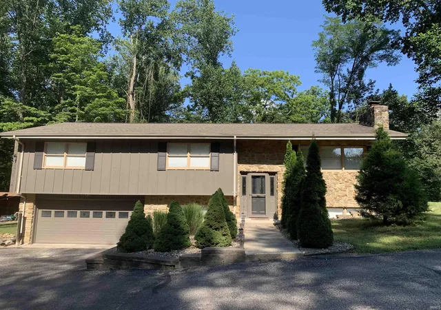 Photo 1 of Manufactured home for sale at 9330 W Youth Camp Rd, Columbus, IN 47201 | MLS# 202628481 | Listing updated on 2026-07-16