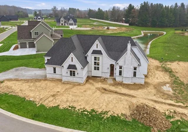 Photo 3 of Sale Pending at 470 E Basalt Dr, Huntertown, IN 46748 | MLS# 202628497 | Listing updated on 2026-09-05