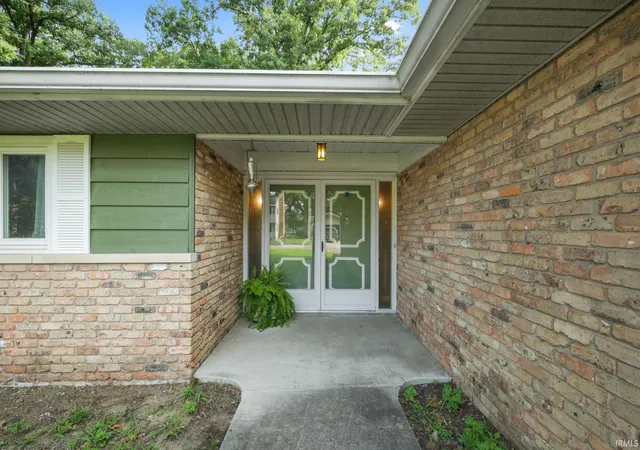 Photo 35 of Manufactured home for sale at 2300 W Woodmont Dr, Muncie, IN 47304 | MLS# 202628522 | Listing updated on 2026-08-04