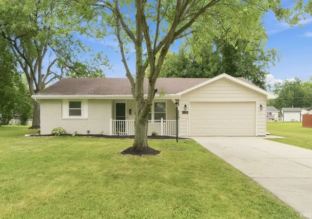 Photo 1 of Sale Pending at 10026 Jamaica Dr, Fort Wayne, IN 46825 | MLS# 202628529 | Listing updated on 2026-07-29
