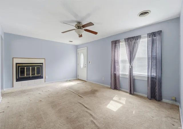 Photo 3 of Manufactured home for sale at 258 Park Ave, Upland, IN 46989 | MLS# 202628534 | Listing updated on 2026-09-11
