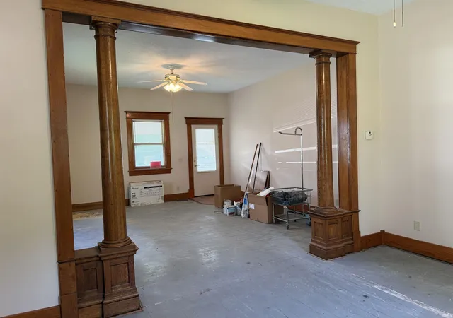 Photo 4 of Manufactured home for sale at 1916 I St, Bedford, IN 47421 | MLS# 202628536 | Listing updated on 2026-07-16